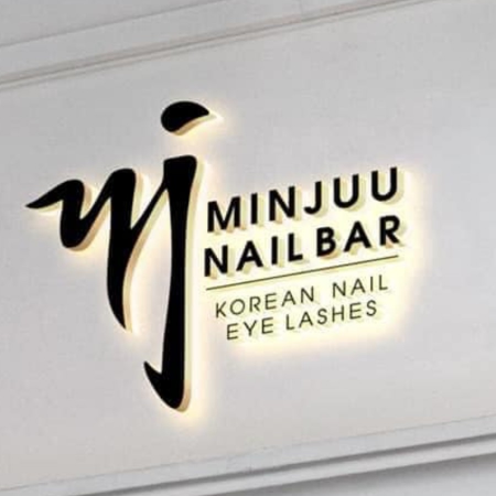 mẫu logo nail mi đẹp độc đáo