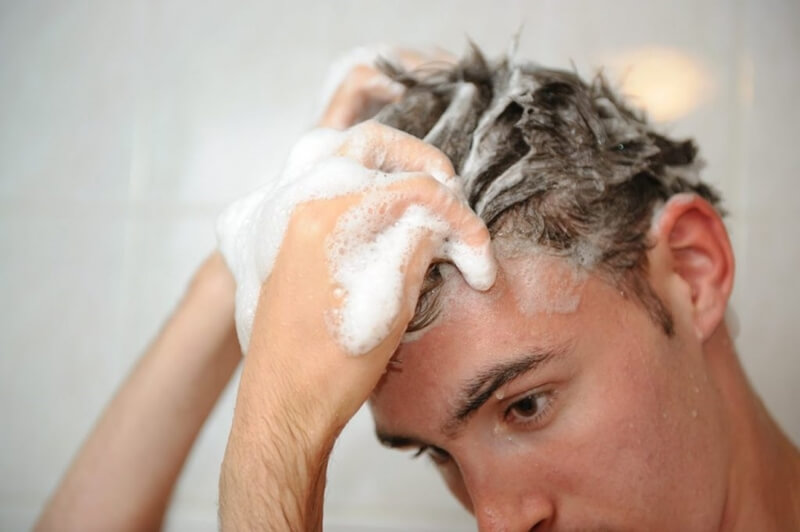 10 mẹo chăm sóc tóc đẹp cho nam giới