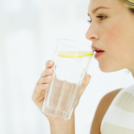 uống nước nhiều khi giảm cân