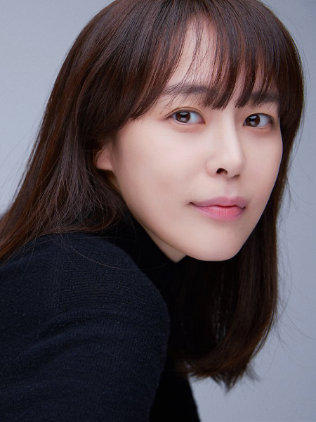 Chân dung diễn viên Lee Ha Na