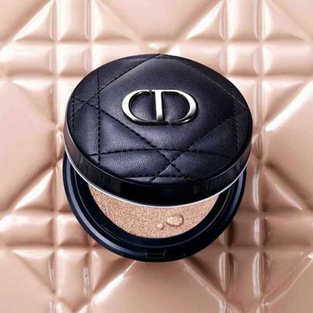 AUTHENTIC Dior diorskin forever perfect cushion foundation shade 010 ivory  Beauty  Personal Care Face Makeup on Carousell