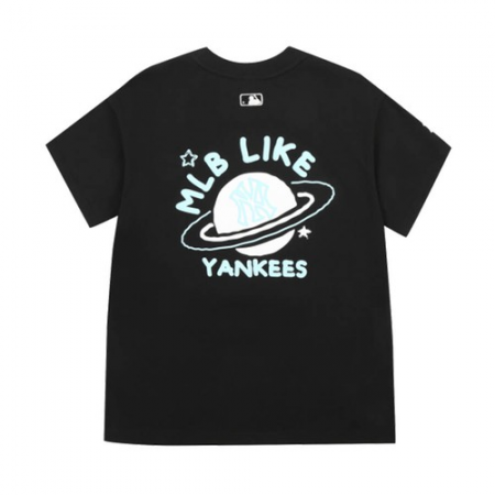 Áo Phông MLB Like 21 Planet Short Sleeve T-Shirt New York Yankees Black Màu Đen Size M